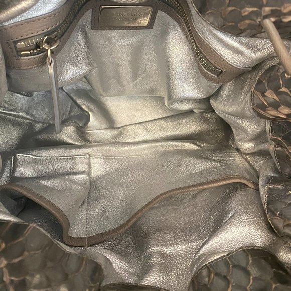 MICHAEL KORS/ITALY Metallic Python Silver Snake Skin Leather Shoulder Bag - Picture 10 of 17